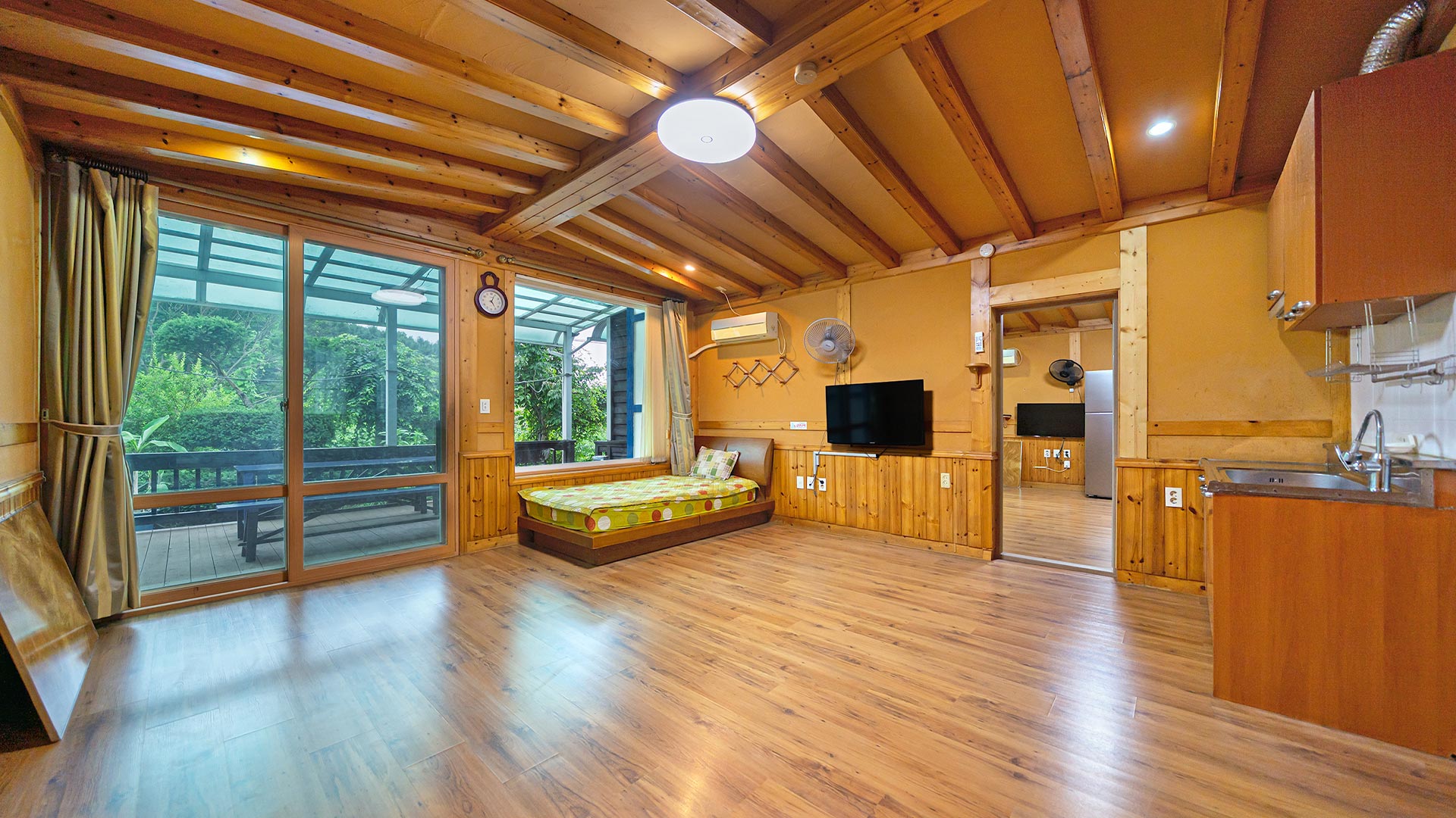 슬라이드 이미지4